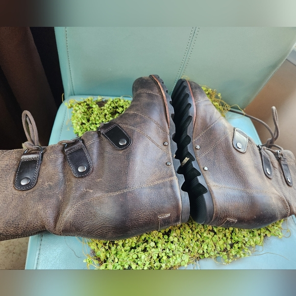 SOREL Joan Of Artic Brown Leather Lace Up Winter Weather Wedge Snow Boots 9 EUC - Picture 14 of 16